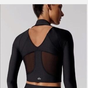 ALO Yoga Black Long Sleeve Archer Top